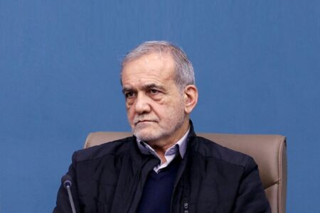 بنای دولت تلاش مجدانه برای حل مشکلات معیشتی مردم است