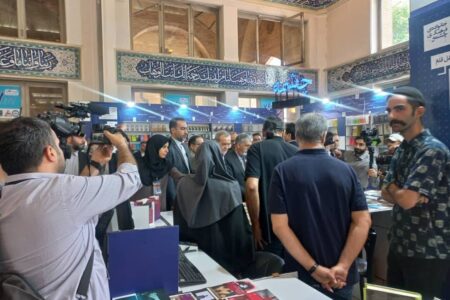 رئیس جمهور از نمایشگاه کتاب تهران بازدید کرد