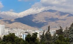 کیفیت هوای تهران قابل قبول است