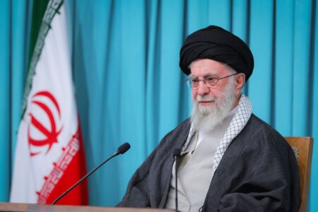 رهبر معظم انقلاب اسلامی: اتحاد ملت ایران در جنگ دوازده‌ روزه دشمن را ناامید کرد