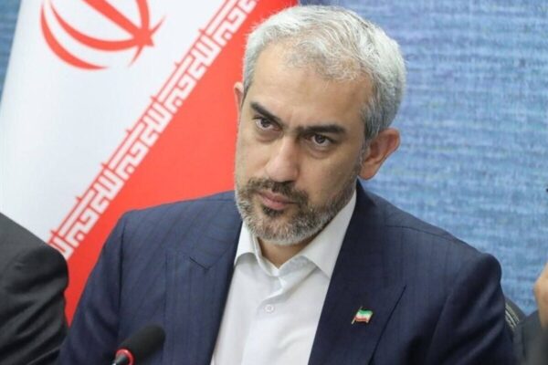 منابع بودجه ۱۴۰۴ از مالیات و فروش نفت تأمین میشود