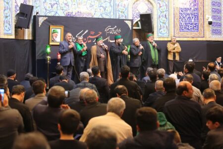 مراسم دومین سالگرد حضرت آیت‌الله سید احمد نجفی با حضور گسترده عاشقان اهل‌بیت برگزار شد