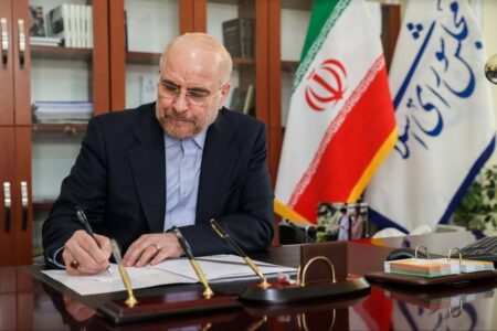 قالیباف: ایمان شهید سلیمانی به پیروزی ملت ایران بر توطئه‌ها و دشمنی‌ها