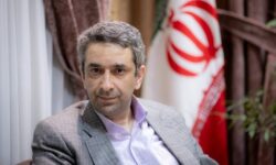 معاون دفتر پزشکیان: وظیفه دولت و حاکمان پاسخگویی به معترضان است