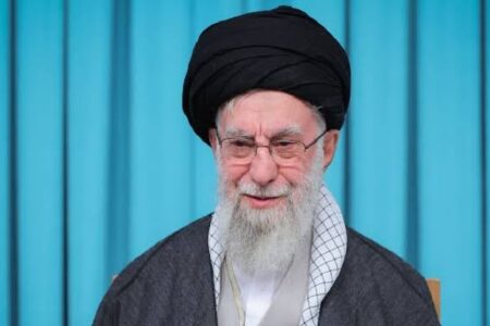 کمک پنج میلیارد تومانی رهبر انقلاب برای آزادی زندانیان نیازمند