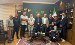 دیدار هیئت‌مدیره انجمن صنفی هنرمندان تئاتر کمدی شهر تهران با مدیرکل مرکز هنرهای نمایشی