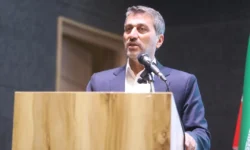 فروزان: تقویت زیرساختها و بهرهگیری از متخصصان بومی، اولویت توسعه منطقه آزاد ماکو است