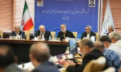 وزیر نیرو: مصرف برق کشور برای نخستینبار در دو سال اخیر کاهش یافت