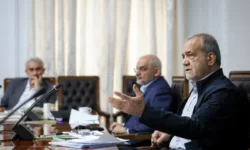 رئیس جمهور: حمایت از معیشت مردم همچنان در صدر اولویت های دولت است