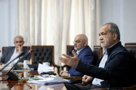 رئیس جمهور: حمایت از معیشت مردم همچنان در صدر اولویت های دولت است